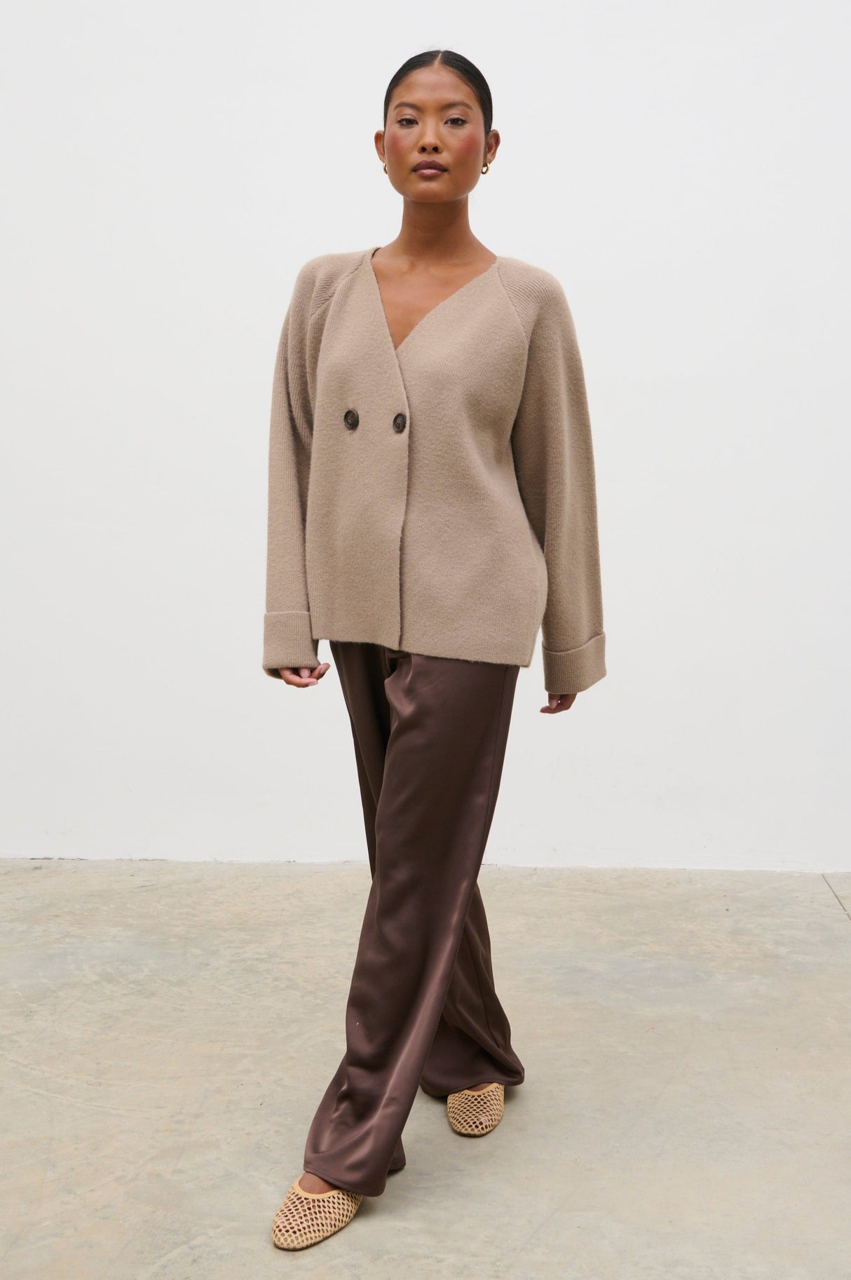 Aisha Double Breasted Knit Cardigan - Dusty Taupe