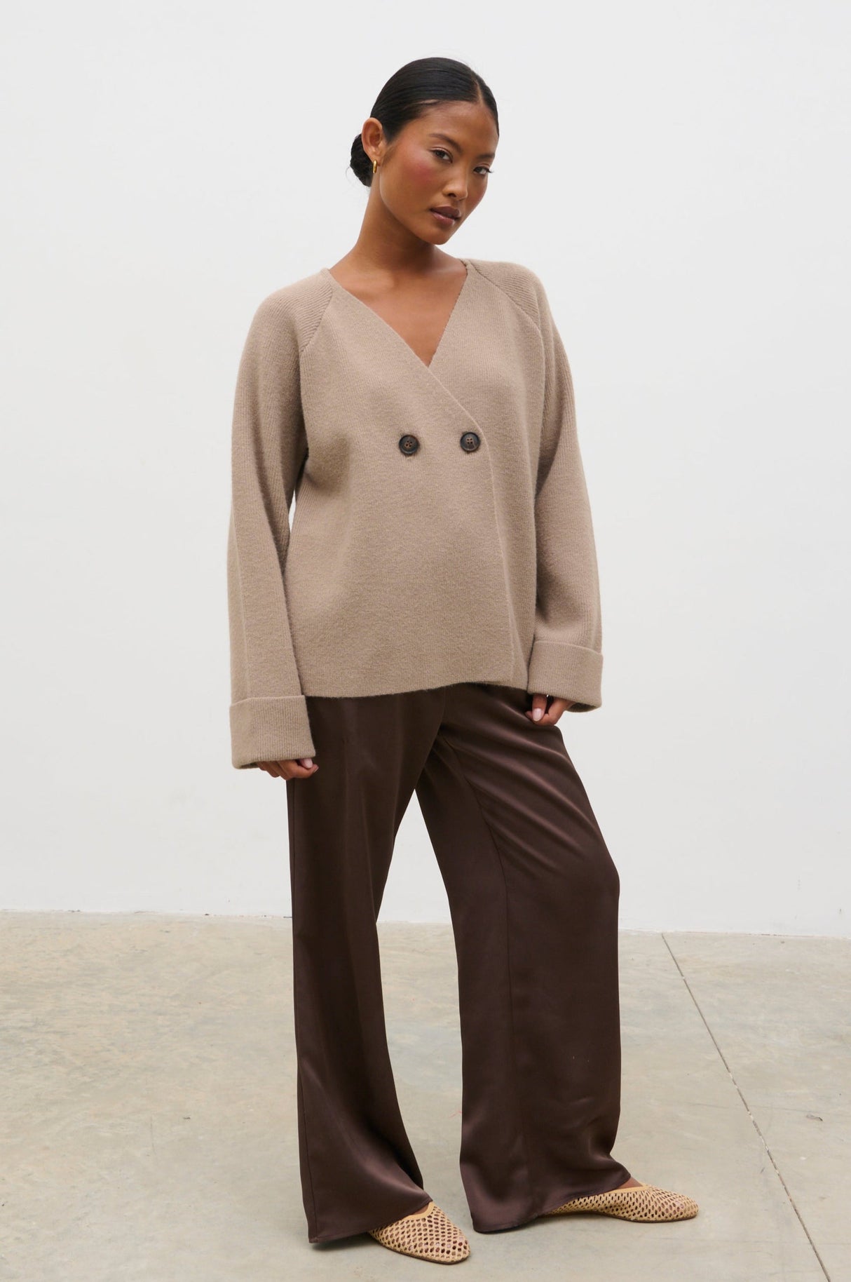 Aisha Double Breasted Knit Cardigan - Dusty Taupe