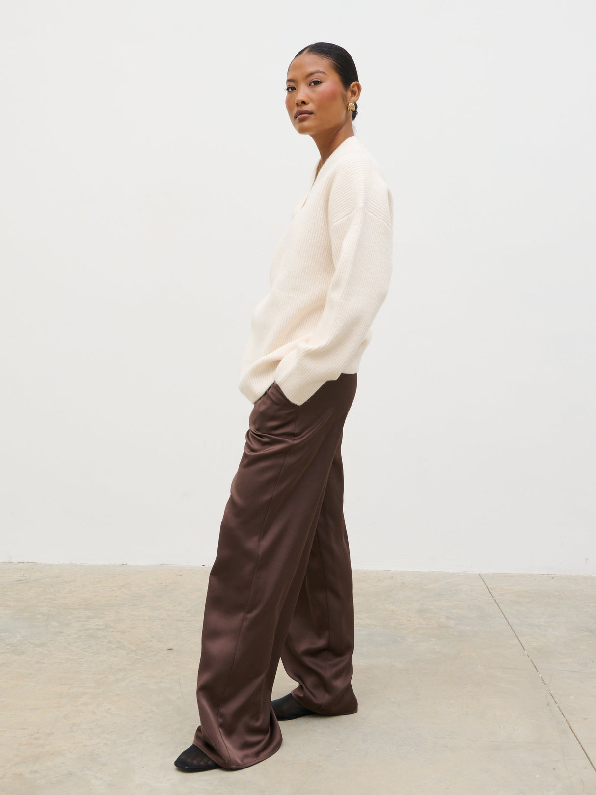 Briana Chunky V-Neck Knit Jumper - Cream