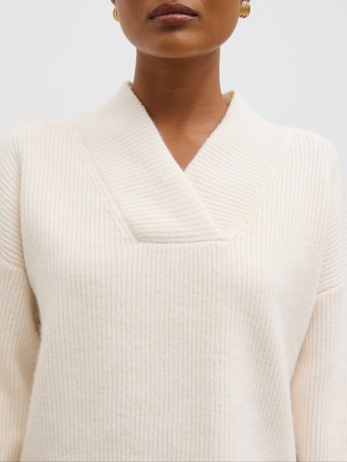 Briana Chunky V-Neck Knit Jumper - Cream